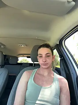 DoriDeluxe66 online show from 04.20.26