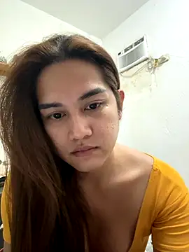 Snapshot of MarieLoveGlamorous chatting on 09.11.25 MarieLoveGlamorous online show from 09.11.25