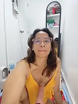 HotsexyNaughtysweetbaby online show from 06.19.26