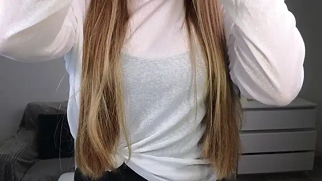 EvaMaddison online show from 03.01.25