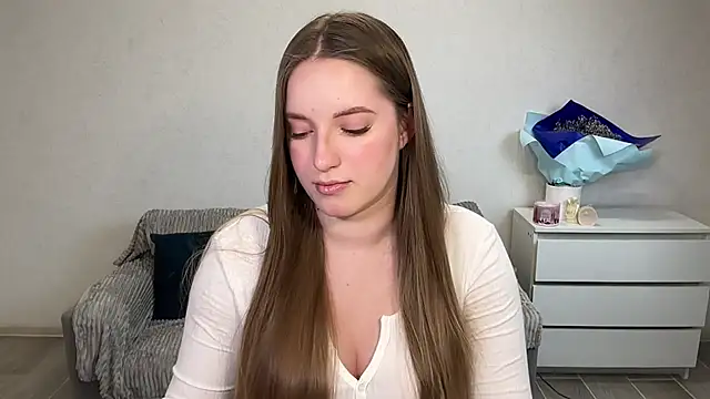 EvaMaddison online show from 02.06.26