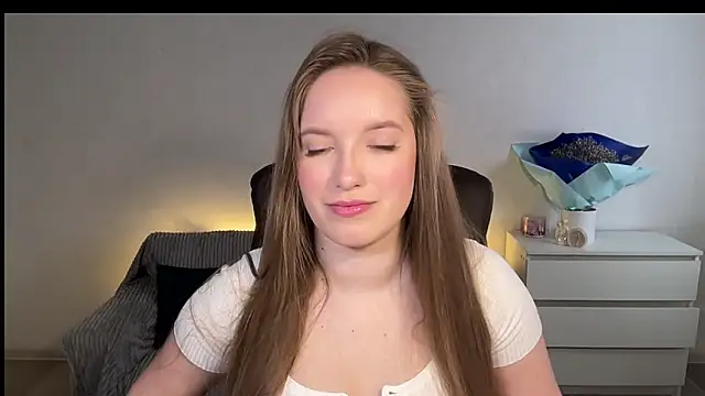 EvaMaddison online show from 03.11.26