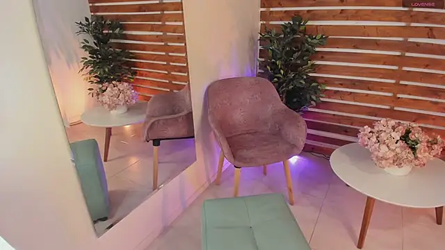  MeganRain online show from 03.18.25