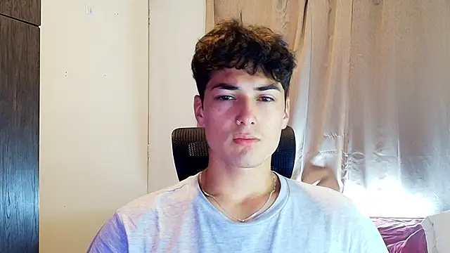 Snapshot of jimmy_class chatting on 11.15.25 jimmy class online show from 11.15.25