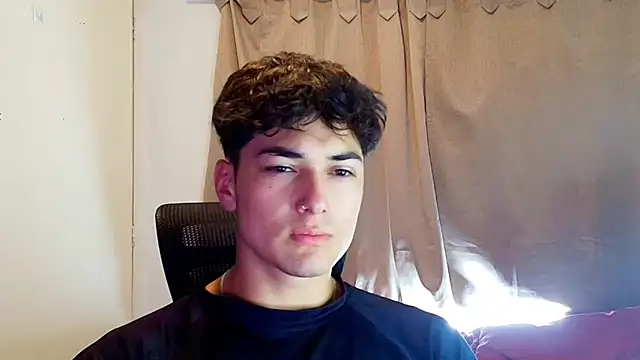 Snapshot of jimmy_class chatting on 12.04.25 jimmy class online show from 12.04.25