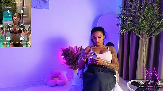 KimiBrown online show from 02.07.26