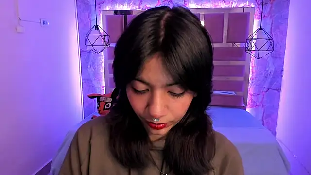 Nami usagi online show from 12.11.24