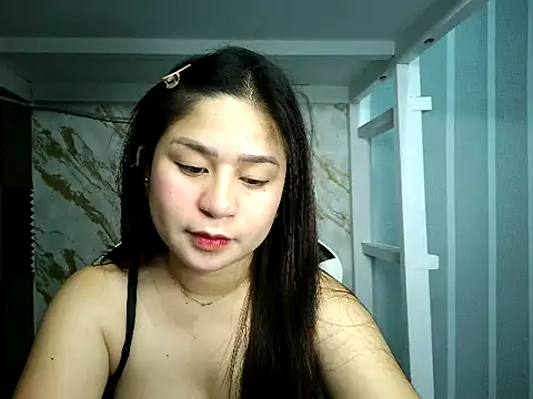 Mia 2022 online show from 09.27.25