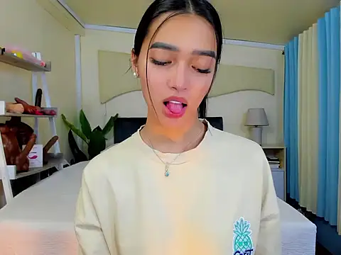  caroline69 online show from 09.20.25