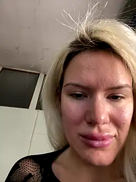 Keylili online show from 11.08.25