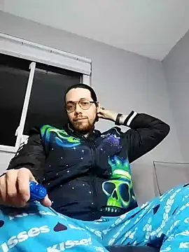 Snapshot of lucasgalacticman chatting on 02.24.25 lucasgalacticman online show from 02.24.25