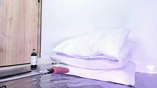 angel mouna online show from 01.25.25