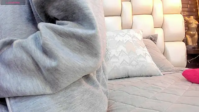 Snapshot of Salo_Heaven chatting on 02.02.26 Salo Heaven online show from 02.02.26