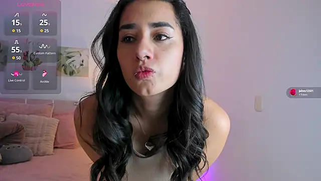 annadu011 online show from 11.22.25