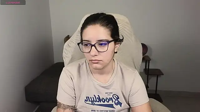 blue  moon  online show from 10.31.25