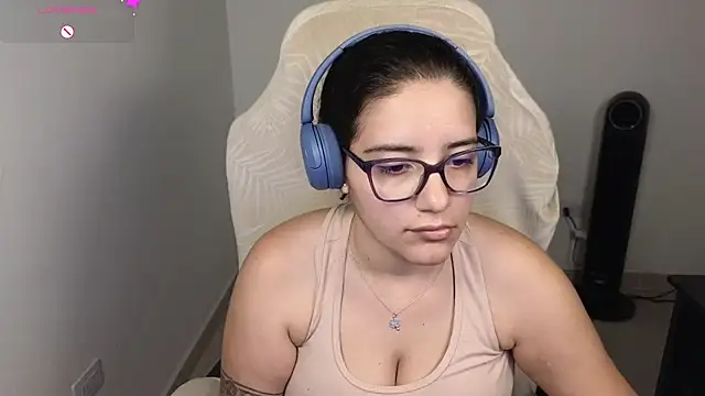 blue  moon  online show from 11.22.25