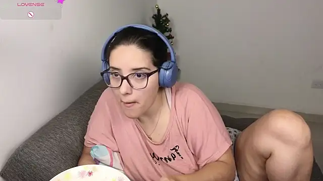 blue  moon  online show from 12.23.25