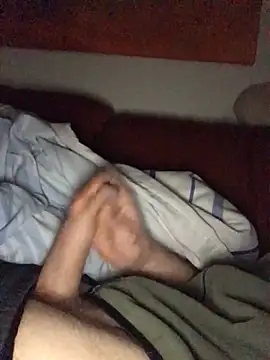 Snapshot of Dani_el82@xh chatting on 12.21.24 Dani el82xh online show from 12.21.24