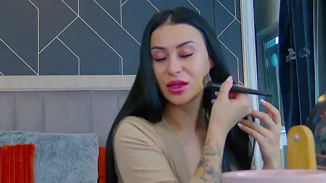 EmyLaveau online show from 02.16.26