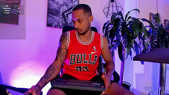 Sweet Alessandre online show from 11.15.25