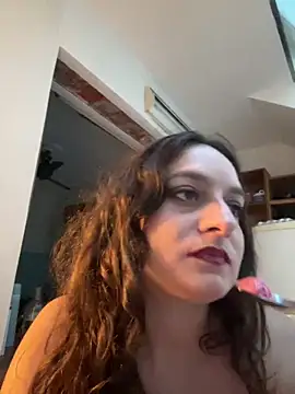 Snapshot of indierotic chatting on 01.01.25 indierotic online show from 01.01.25