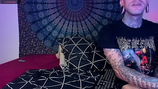 Snapshot of josh__ackerman chatting on 02.11.26 josh ackerman online show from 02.11.26