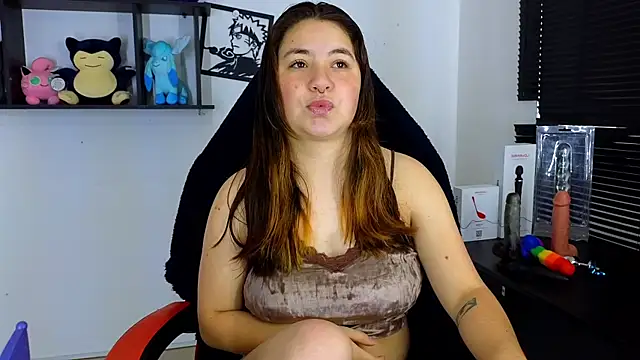 Snapshot of ann_bronw chatting on 03.19.25 ann bronw online show from 03.19.25