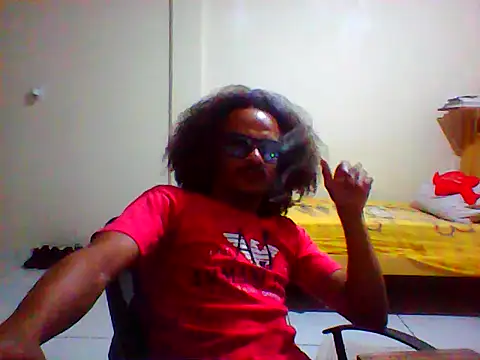 Snapshot of JamesQuaresma chatting on 02.02.25 JamesQuaresma online show from 02.02.25