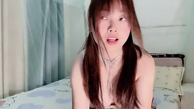 zqyaini online show from 12.04.25