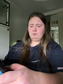 Snapshot of remirann_ chatting on 01.09.25 remirann online show from 01.09.25