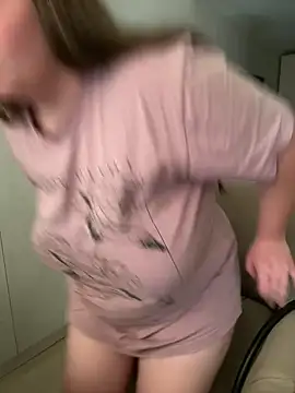 Snapshot of remirann_ chatting on 03.12.25 remirann online show from 03.12.25