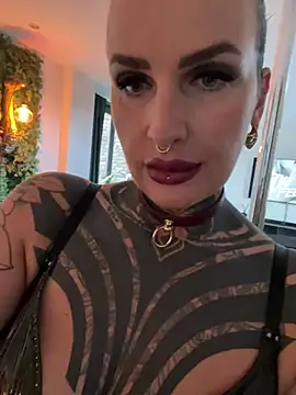 InkedBiitch online show from 05.11.26