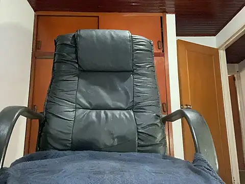 thadeo horny online show from 04.26.26