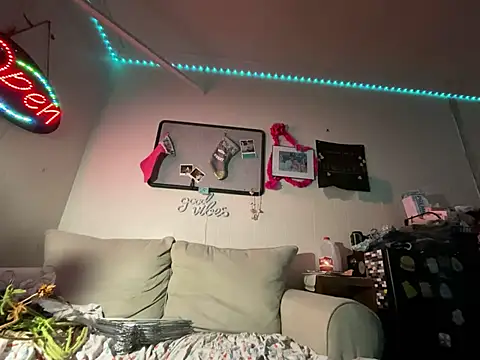 WhiteChocalate 69 online show from 03.02.25