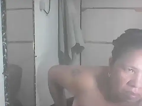 Snapshot of hotwet_mama4uxx chatting on 02.16.25 hotwet mama4uxx online show from 02.16.25