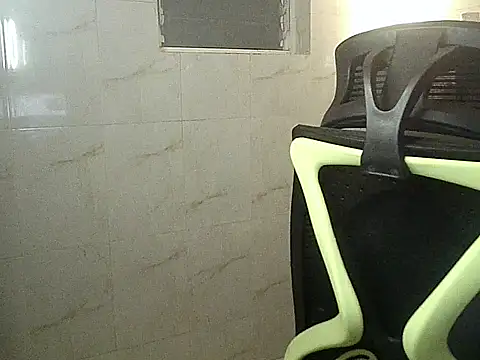 Snapshot of king_kong_india1 chatting on 10.03.25 king kong india1 online show from 10.03.25