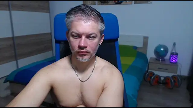 RobbyShawz online show from 10.27.25