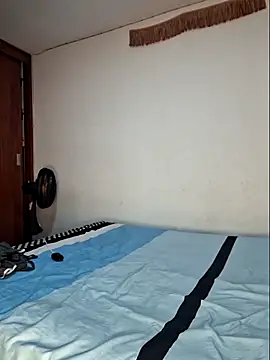 Snapshot of Natashariley1 chatting on 02.14.25 Natashariley1 online show from 02.14.25