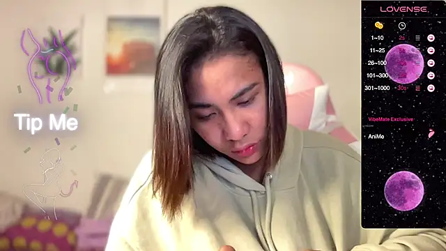 Alaia Pope online show from 02.25.25