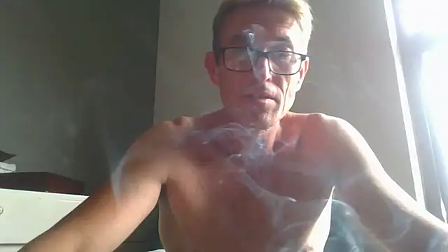 Snapshot of xykenrah@xh chatting on 12.25.24 xykenrahxh online show from 12.25.24