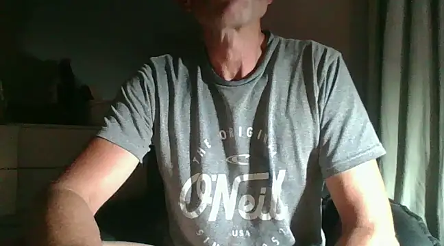 Snapshot of xykenrah@xh chatting on 12.28.24 xykenrahxh online show from 12.28.24