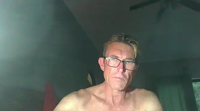 Snapshot of xykenrah@xh chatting on 01.08.25 xykenrahxh online show from 01.08.25