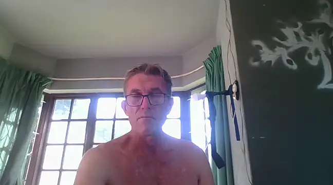 Snapshot of xykenrah@xh chatting on 03.21.25 xykenrahxh online show from 03.21.25