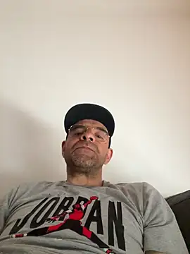 slim1976006 online show from 05.04.26