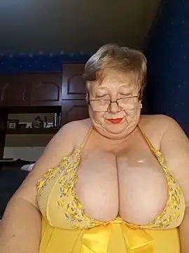 Lena Gaby online show from 12.02.25