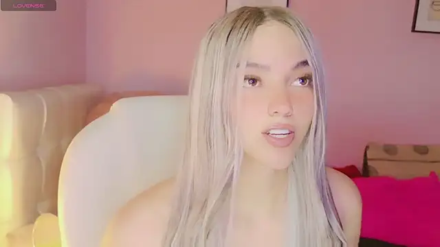 EvaEvangeline online show from 09.12.25