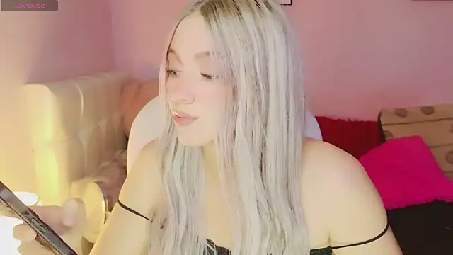 EvaEvangeline online show from 09.22.25