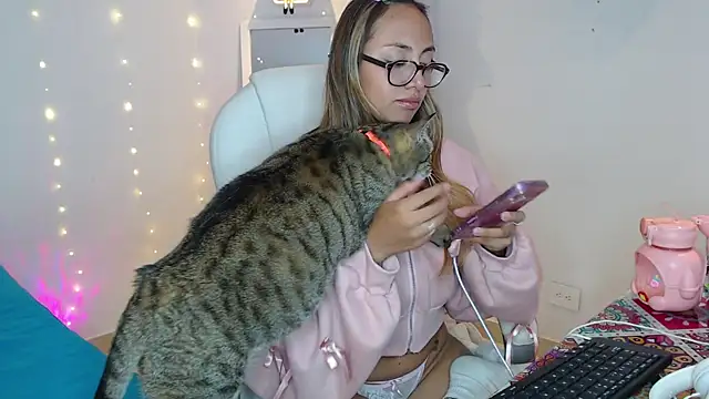 Gabi morales online show from 11.12.25