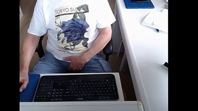 Snapshot of dutchpornking chatting on 06.05.26 dutchpornking online show from 06.05.26