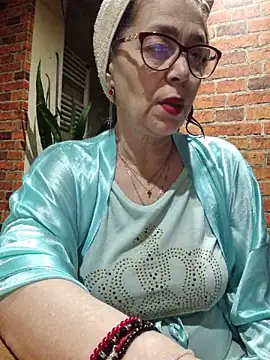 Chriss Tinaa online show from 04.04.26